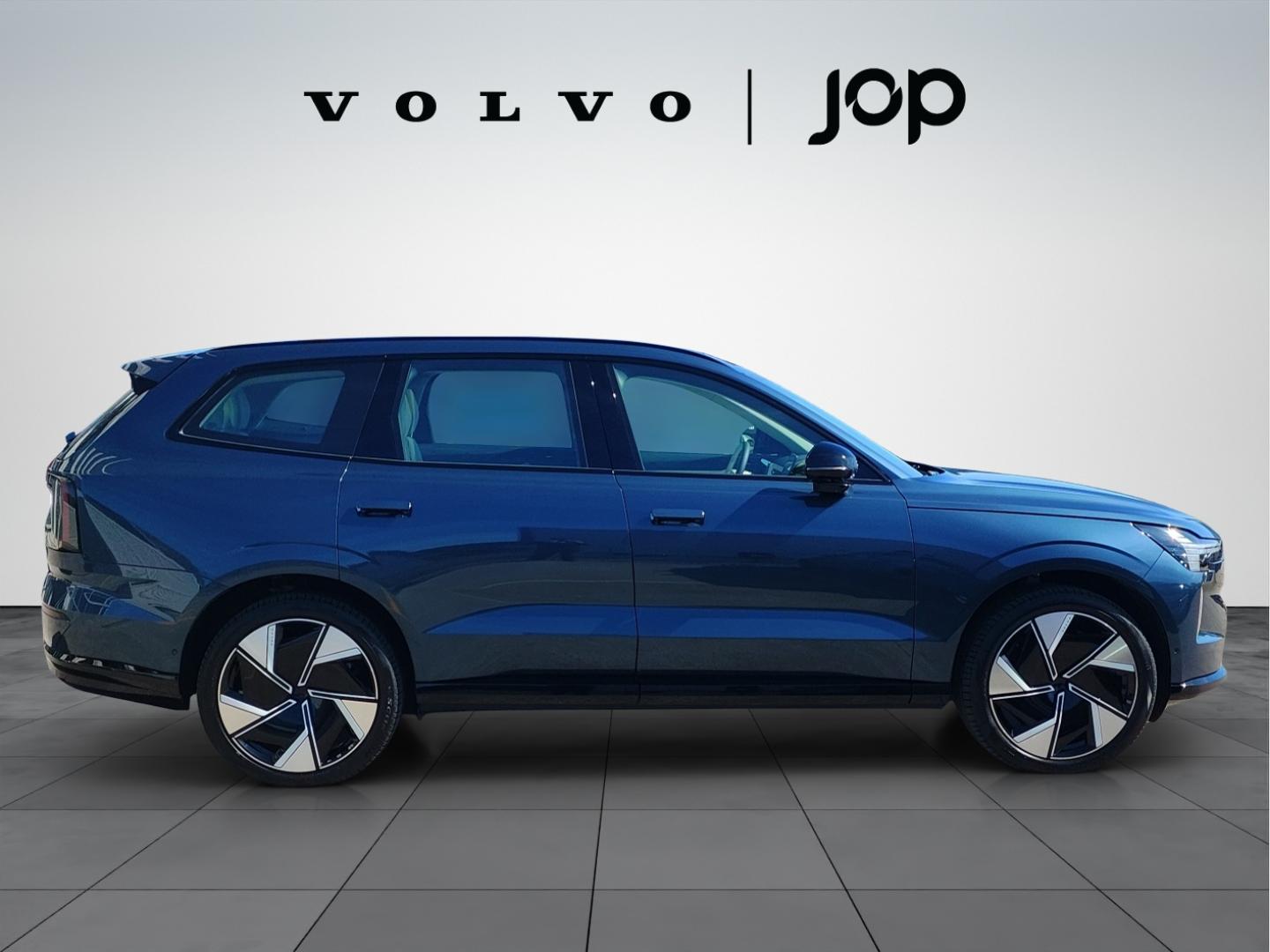 Volvo EX90