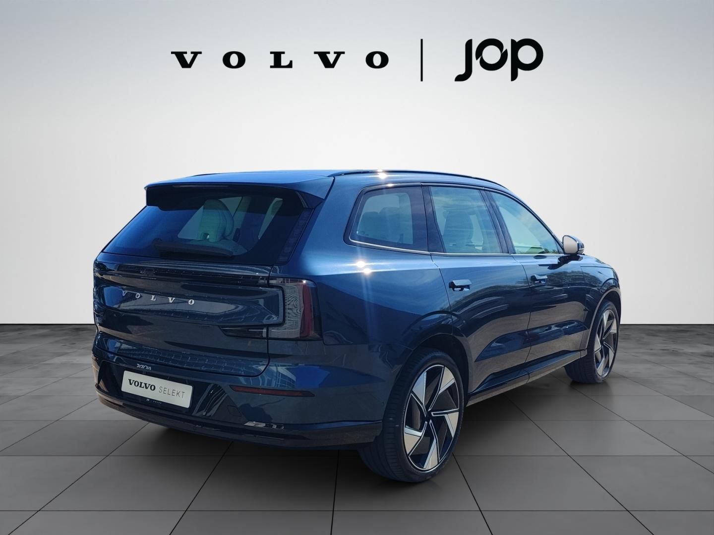 Volvo EX90