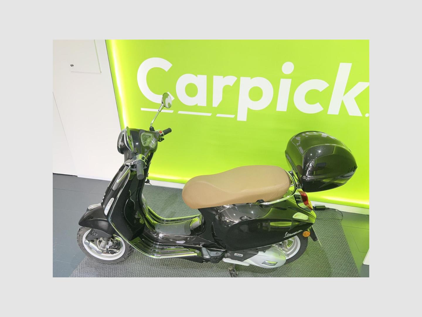 Piaggio Vespa 125 Primavera
