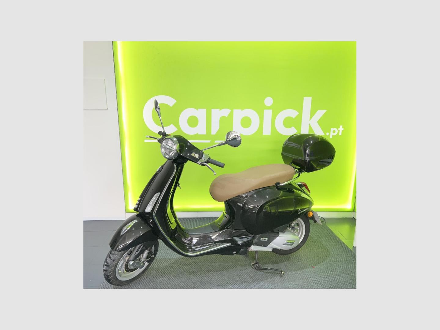 Piaggio Vespa 125 Primavera