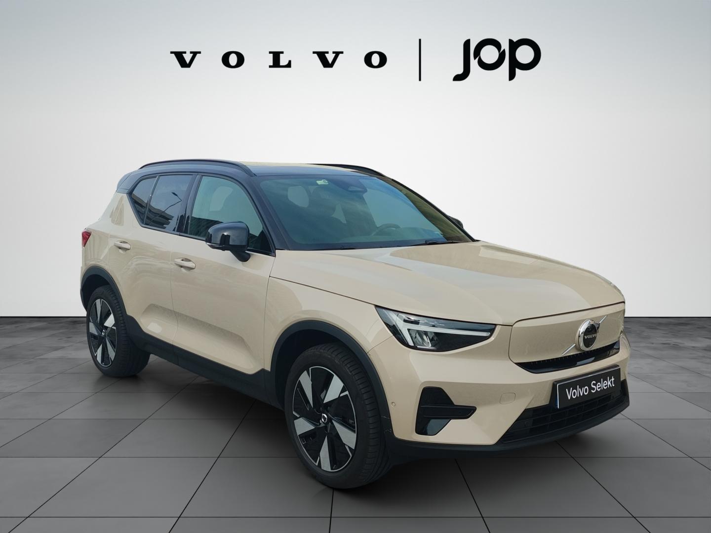 Volvo EX40